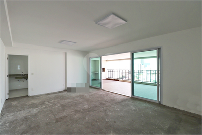 Apartamento, 4 quartos, 203 m² - Foto 4