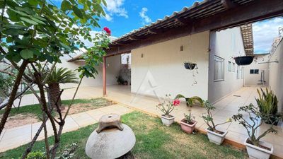Casa, 3 quartos, 257 m² - Foto 4