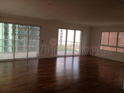 Apartamento, 3 quartos, 214 m² - Foto 1