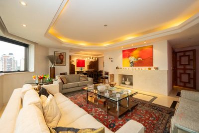 Apartamento, 3 quartos, 277 m² - Foto 1