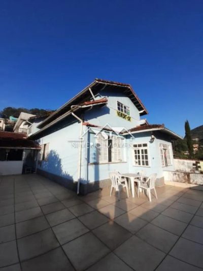Casa, 5 quartos, 230 m² - Foto 1