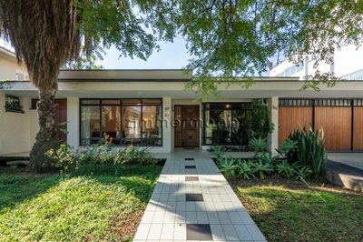 Casa, 3 quartos, 223 m² - Foto 1