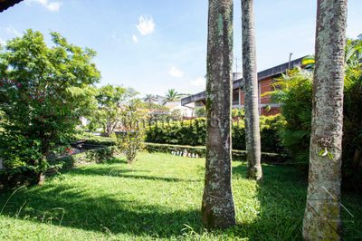 Casa, 3 quartos, 219 m² - Foto 2