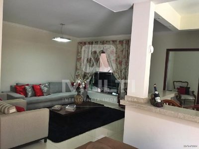 Casa, 4 quartos, 396 m² - Foto 1