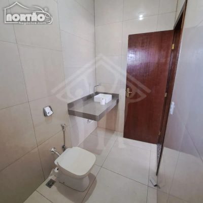 Casa, 3 quartos, 104 m² - Foto 1