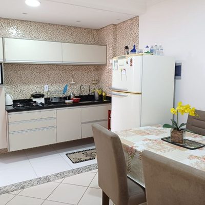 Casa, 2 quartos, 107 m² - Foto 1