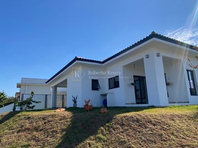 Casa, 4 quartos, 210 m² - Foto 2