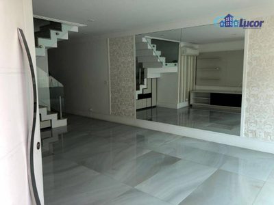 Sobrado, 3 quartos, 270 m² - Foto 2