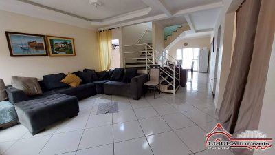Casa, 3 quartos, 210 m² - Foto 3