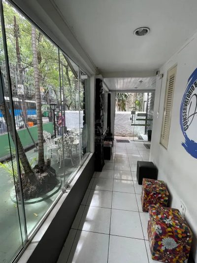 Casa, 1 quarto, 238 m² - Foto 3