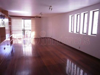 Apartamento, 3 quartos, 220 m² - Foto 1