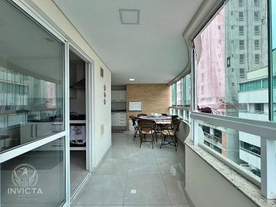 Apartamento, 3 quartos, 100 m² - Foto 1