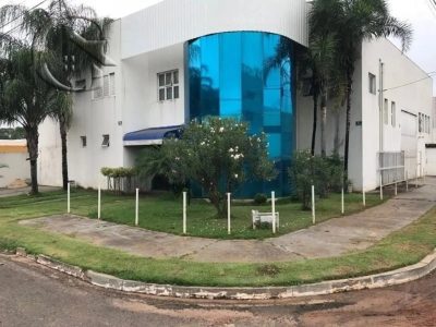 Loja-Salão, 604 m² - Foto 1
