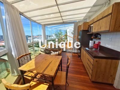 Cobertura, 3 quartos, 220 m² - Foto 1
