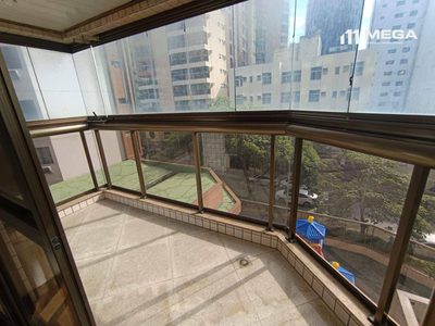 Apartamento, 3 quartos, 250 m² - Foto 1