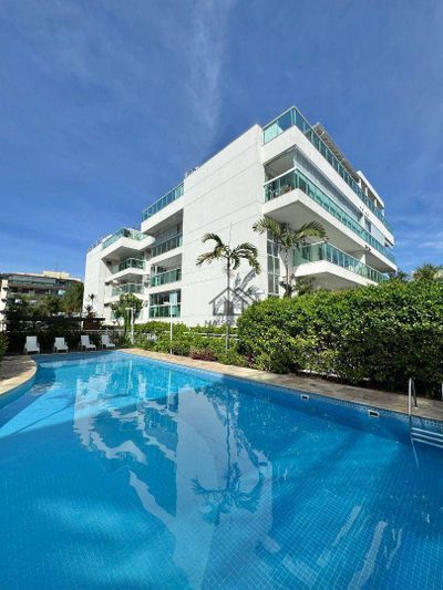 Cobertura, 3 quartos, 224 m² - Foto 4