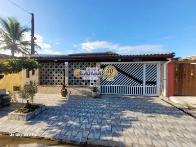Casa, 5 quartos, 131 m² - Foto 2