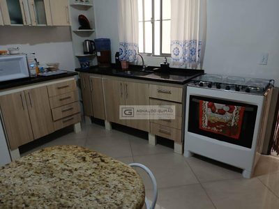 Casa, 3 quartos, 274 m² - Foto 2