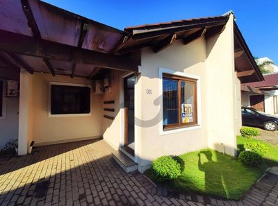 Casa, 2 quartos, 52 m² - Foto 1