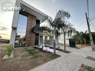 Casa, 13 quartos, 214 m² - Foto 2