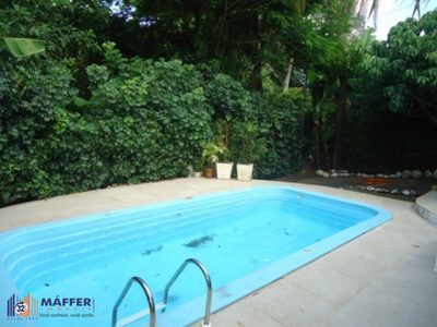 Casa, 3 quartos, 252 m² - Foto 1