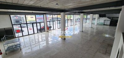 Prédio Inteiro, 1000 m² - Foto 1