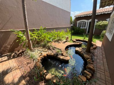 Casa, 4 quartos, 261 m² - Foto 1