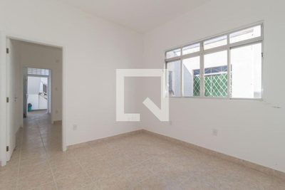 Casa, 2 quartos, 188 m² - Foto 2