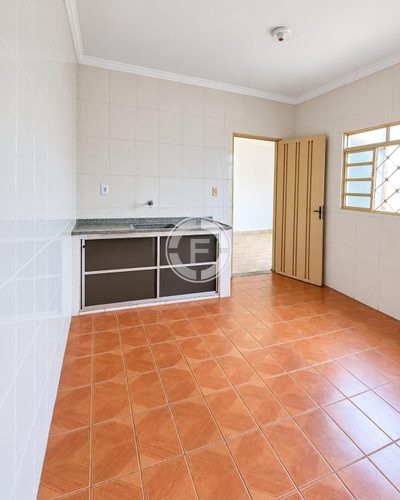 Casa, 2 quartos, 180 m² - Foto 2