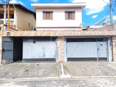 Casa, 2 quartos, 140 m² - Foto 1