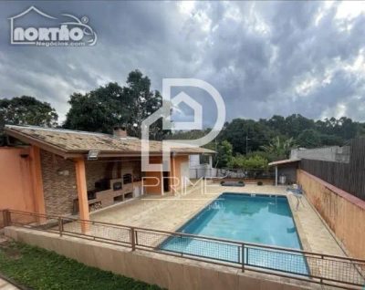 Casa, 4 quartos, 200 m² - Foto 1