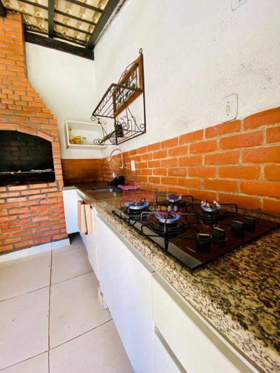 Casa, 1 quarto, 28 m² - Foto 1