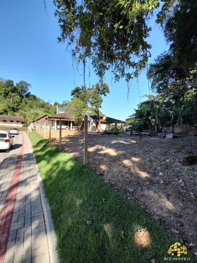 Terreno, 4057 m² - Foto 1
