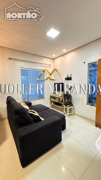 Casa, 3 quartos, 74 m² - Foto 2