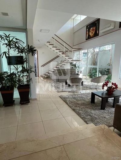Casa, 4 quartos, 377 m² - Foto 2