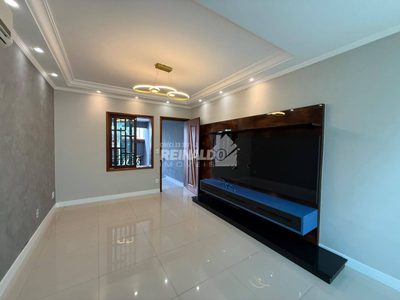Casa, 3 quartos, 188 m² - Foto 4
