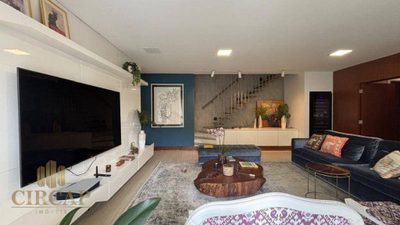 Cobertura, 3 quartos, 225 m² - Foto 2