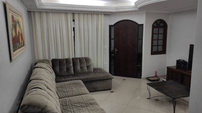 Casa, 4 quartos, 270 m² - Foto 1