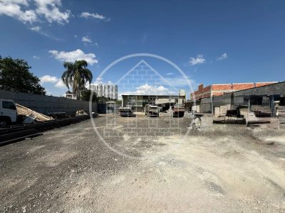 Depósito-Galpão, 3200 m² - Foto 1