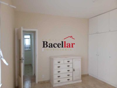 Apartamento, 3 quartos, 80 m² - Foto 2