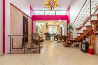Sobrado, 3 quartos, 234 m² - Foto 1