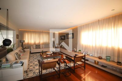 Apartamento, 3 quartos, 260 m² - Foto 5