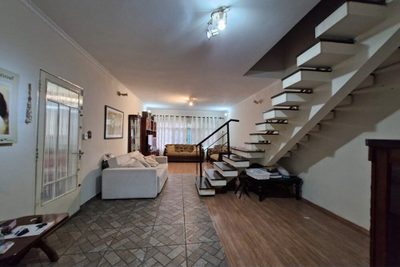 Casa, 3 quartos, 264 m² - Foto 1