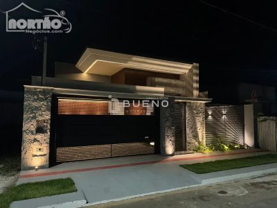 Casa, 3 quartos, 196 m² - Foto 2