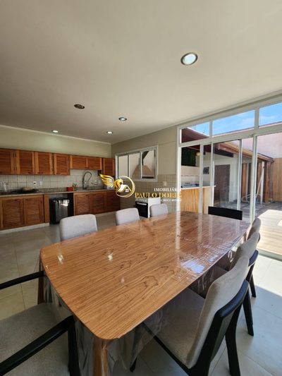 Casa, 2 quartos, 160 m² - Foto 1