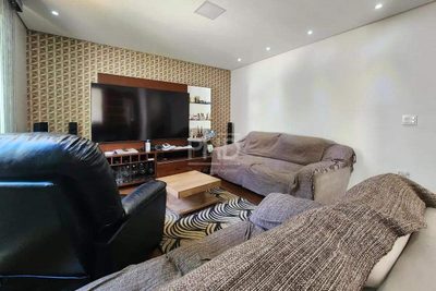 Sobrado, 2 quartos, 300 m² - Foto 1