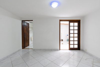 Prédio Inteiro, 102 m² - Foto 2