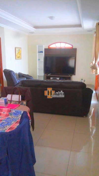 Sobrado, 3 quartos, 240 m² - Foto 5