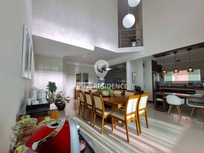 Casa, 3 quartos, 276 m² - Foto 2