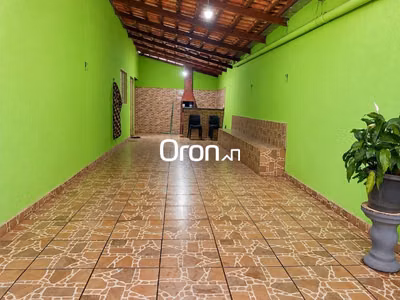 Casa, 2 quartos, 200 m² - Foto 1